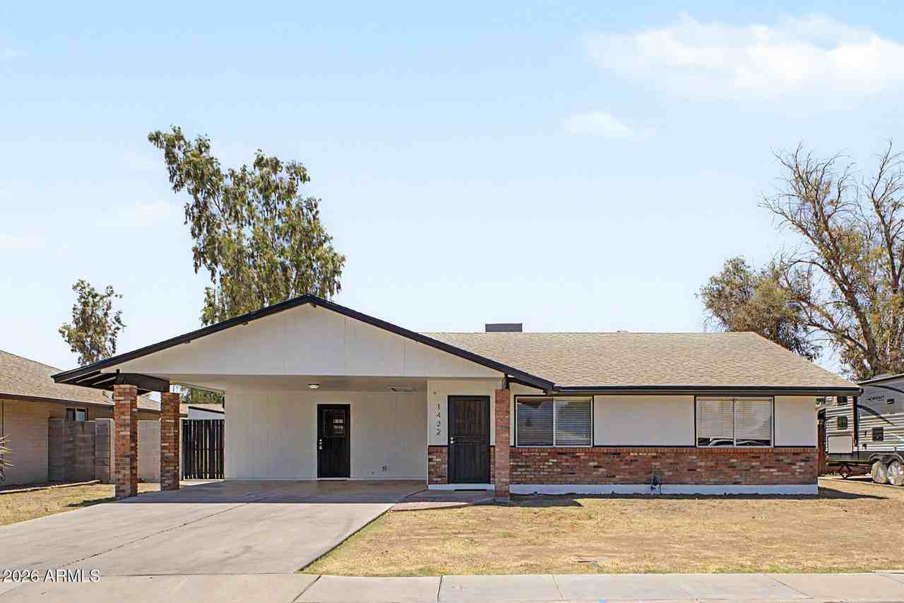 1432 S Oracle - Photo 2 of 36