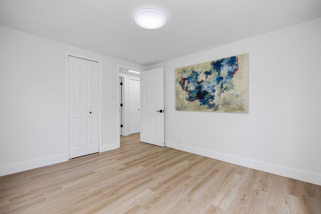 31291 Rexwood Street - Photo 7 of 12