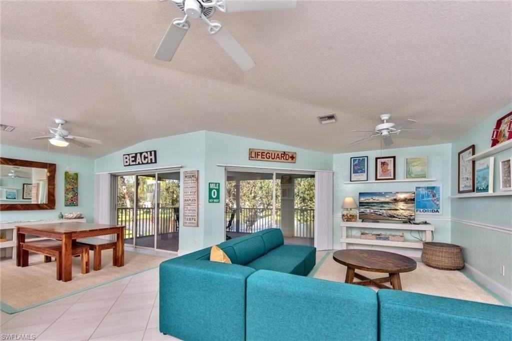 1100 Diamond Cir Apt 1104 - Photo 2 of 21