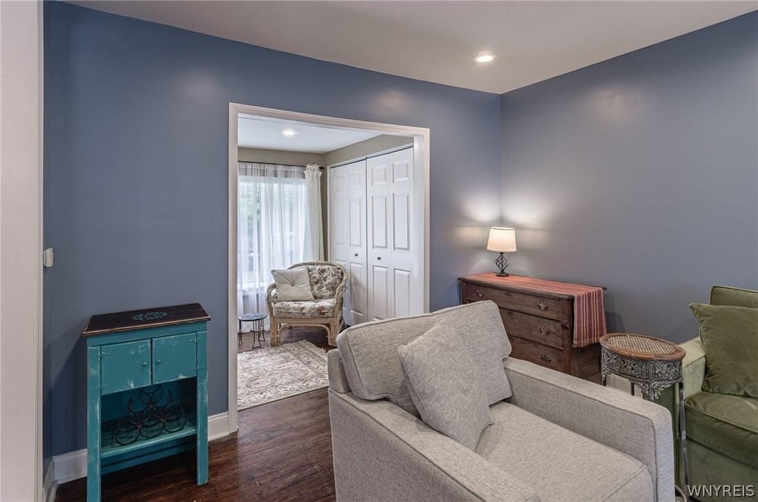 298 Cumberland Ave - Photo 6 of 26