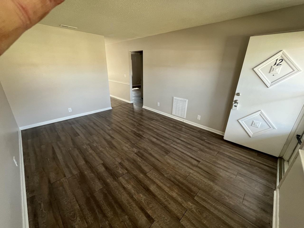 1413 Mana Ln #12 - Photo 4 of 14