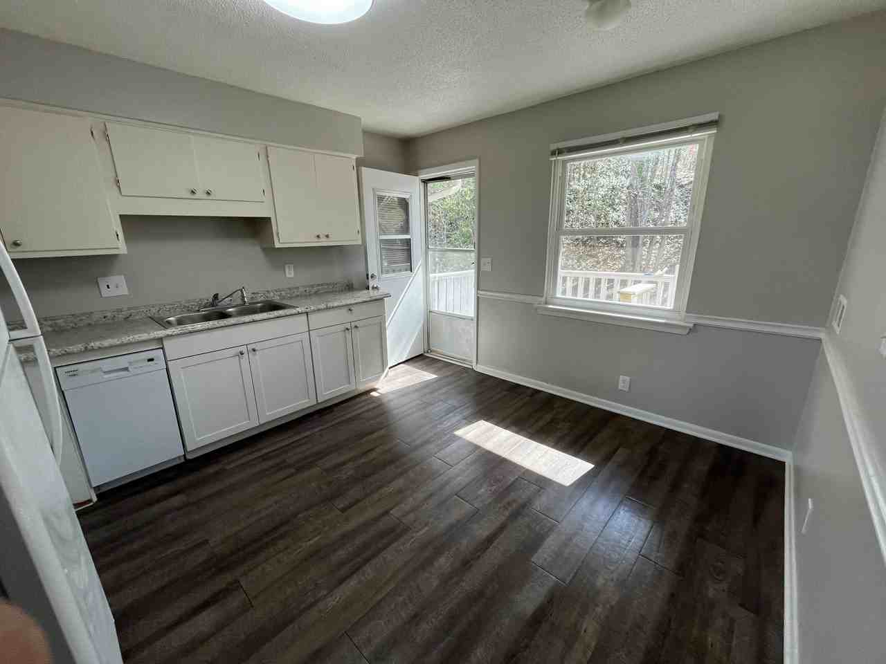 1413 Mana Ln #12 - Photo 6 of 14