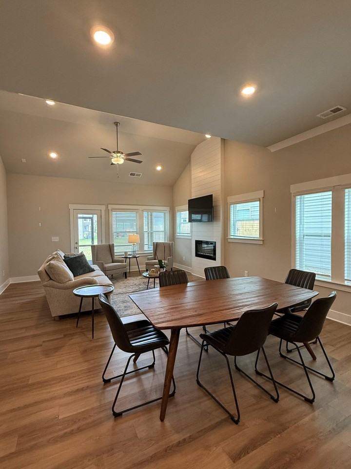 2093 Firelight Way #87 - Photo 5 of 26