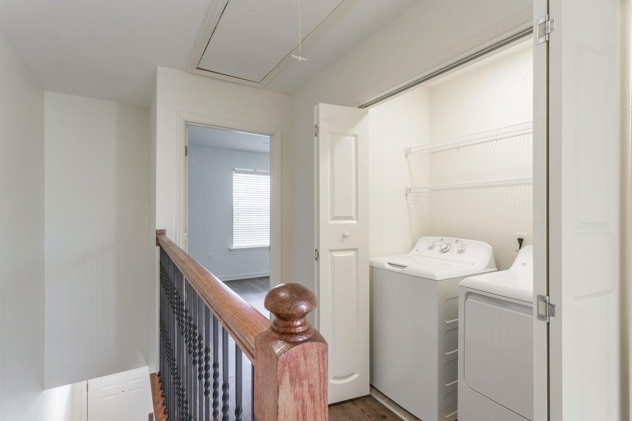 272 Trunk St Ne #272 - Photo 5 of 19