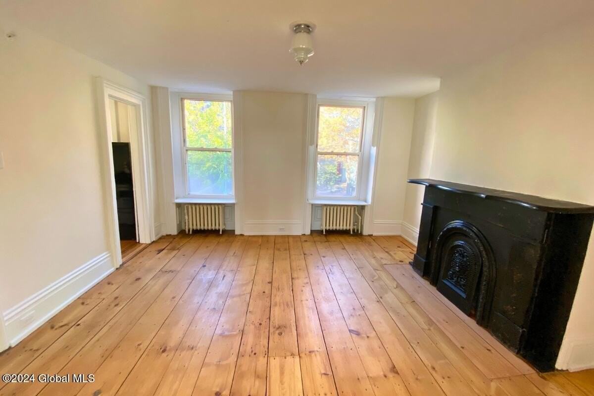 38 State St - Photo 2 of 18