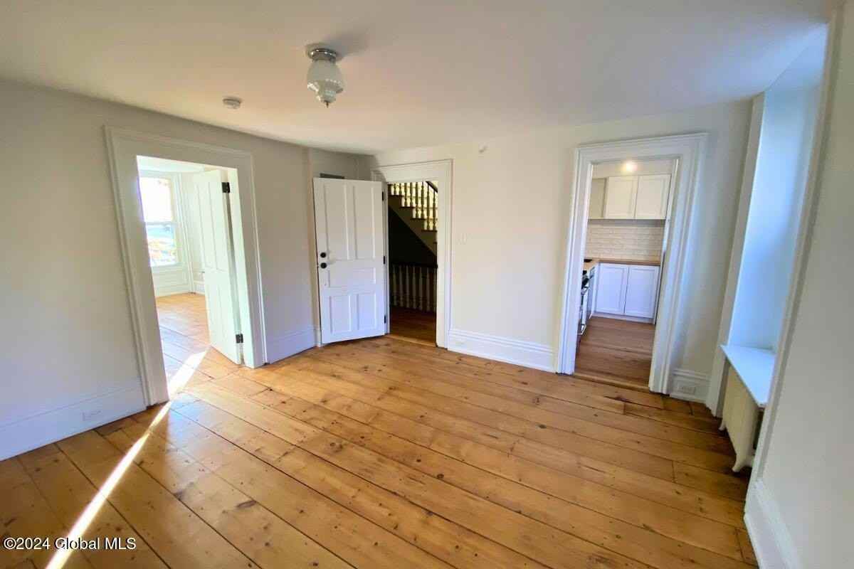 38 State St - Photo 5 of 18