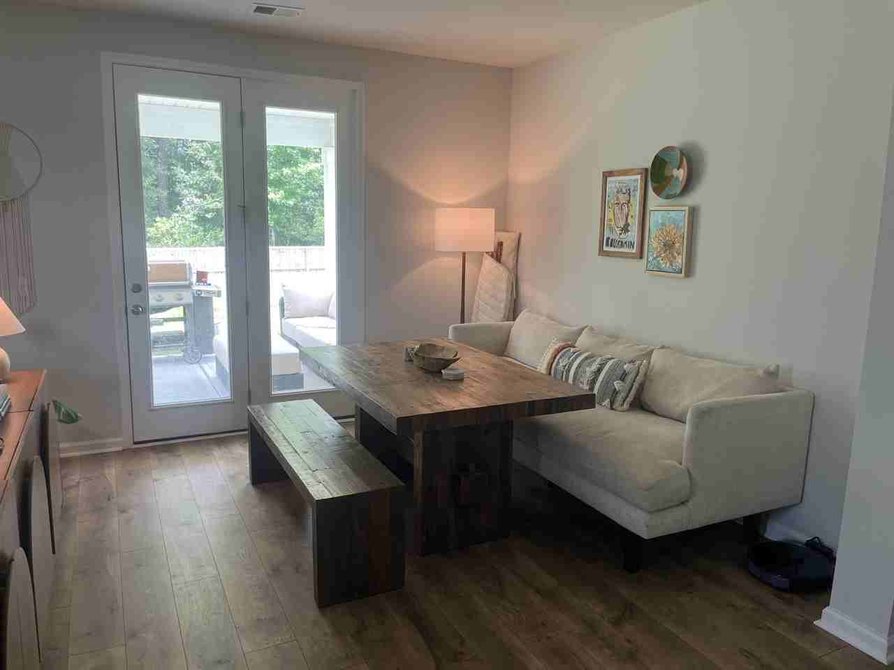 1024 Wading Point Blvd - Photo 3 of 10