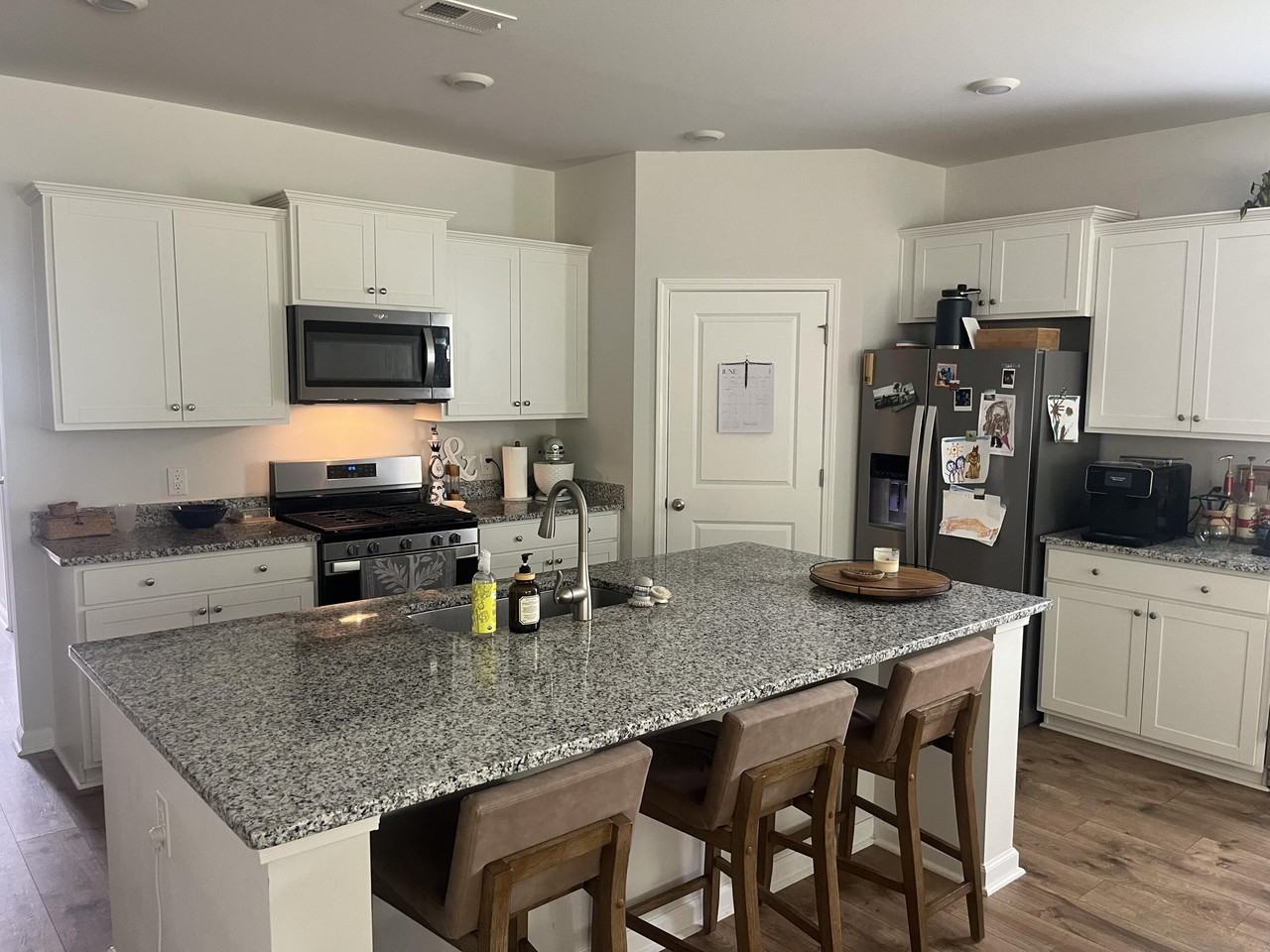 1024 Wading Point Blvd - Photo 7 of 10
