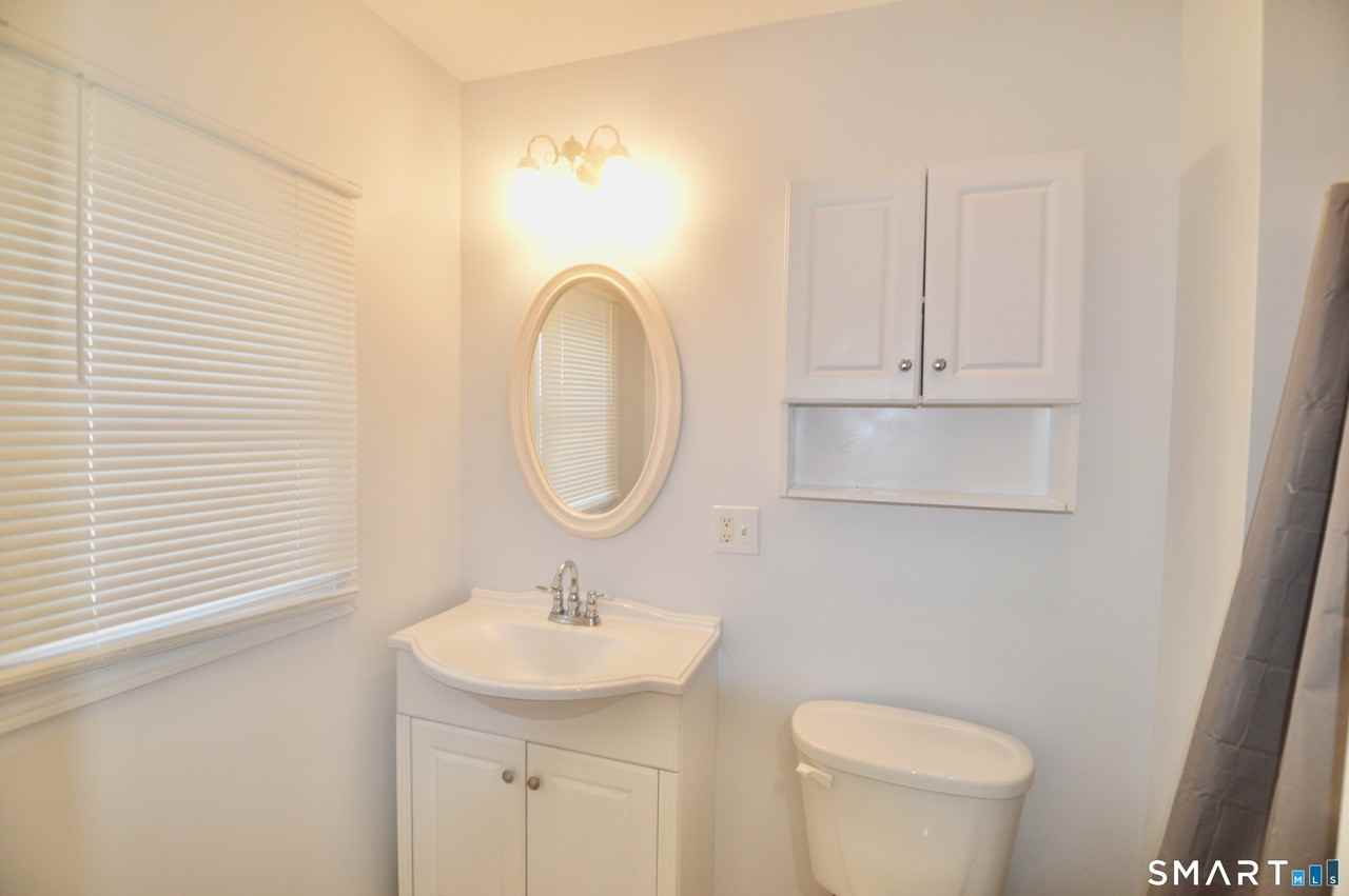 1880 Barnum Ave - Photo 7 of 9