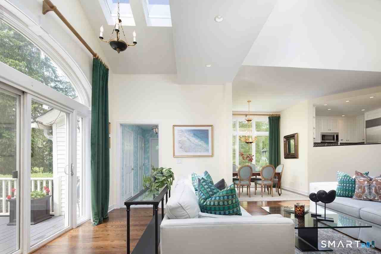 5 Great Elm Dr - Photo 6 of 36