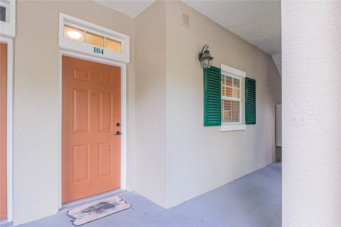 4360 Doubles Alley Dr - Photo 3 of 35