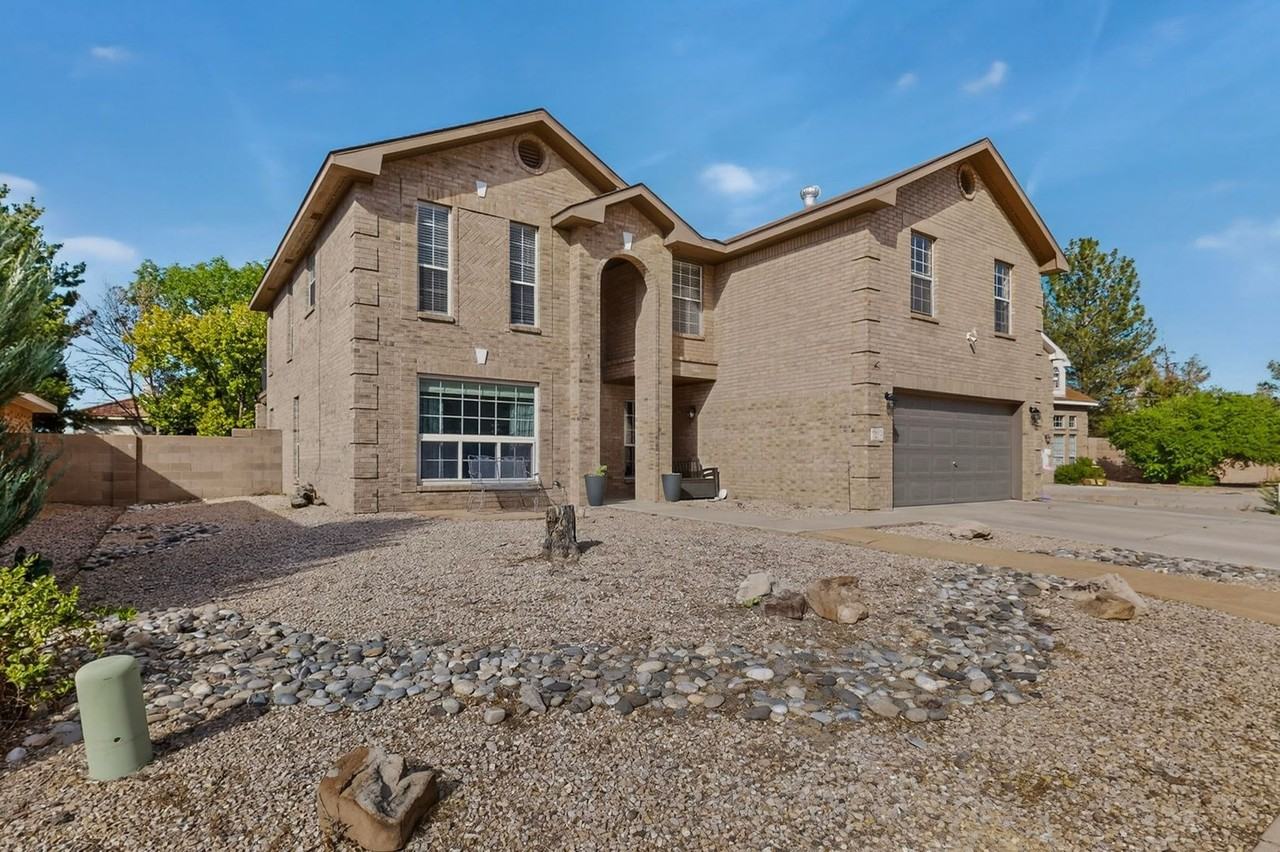 7504 Rio Salado Ct Nw - Photo 3 of 47