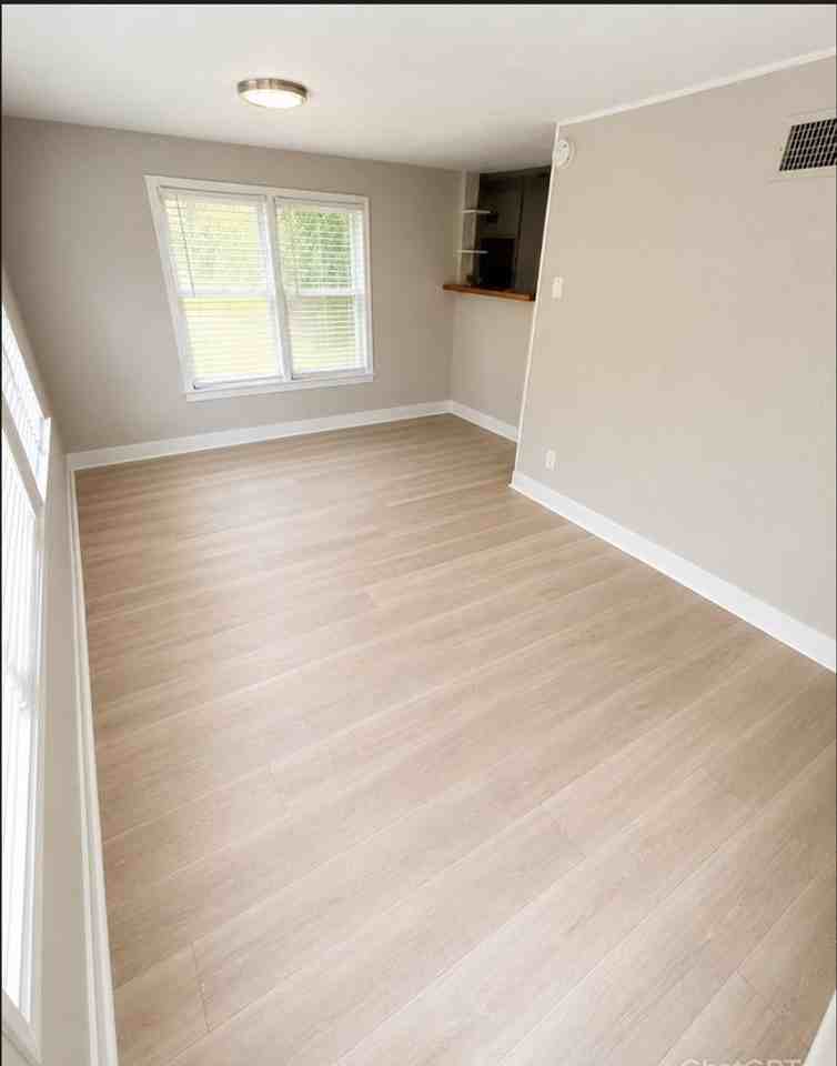 4450 Dallas St - Photo 3 of 7