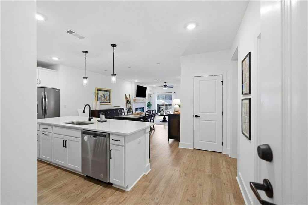 3211 Orwell Way #4301 - Photo 4 of 35