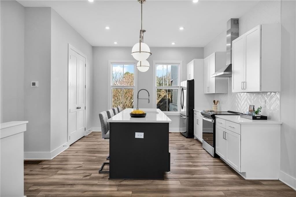 942 Spencer Ave #1 - Photo 4 of 43