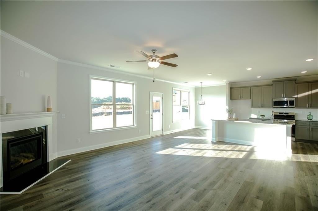 452 Hellen Valley Dr - Photo 4 of 39