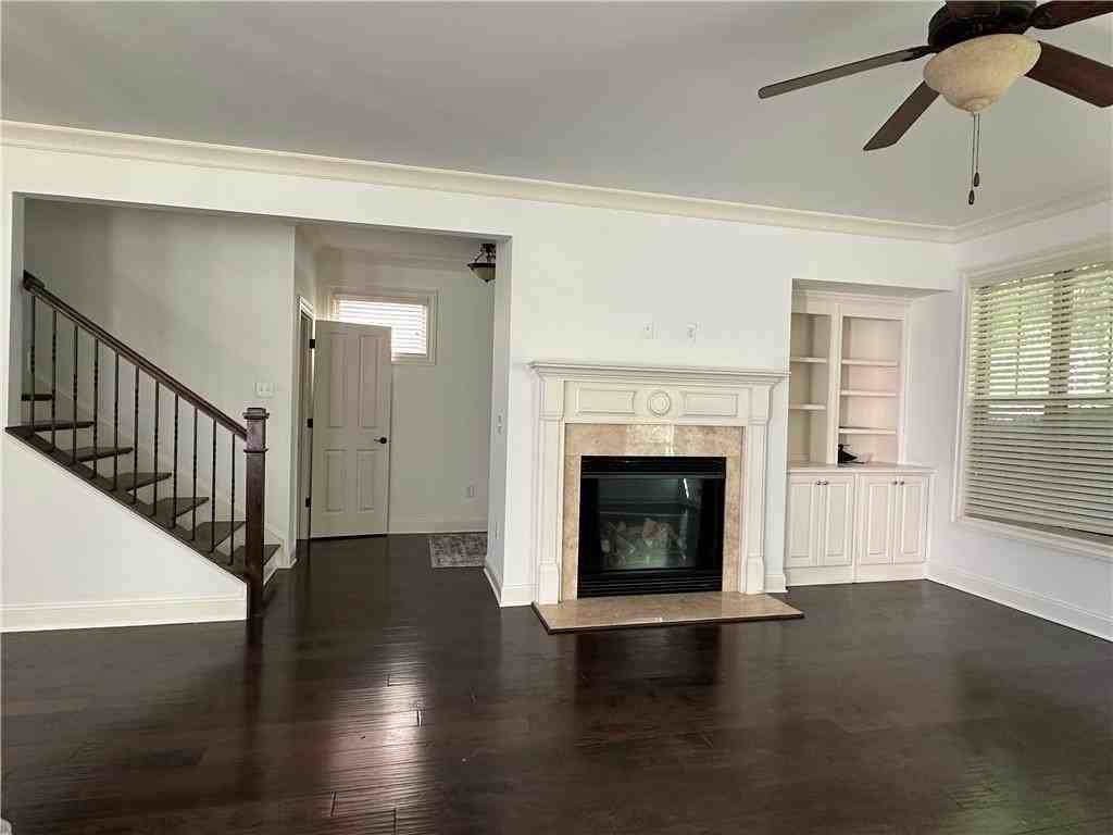 7490 Flintlock Way - Photo 3 of 25