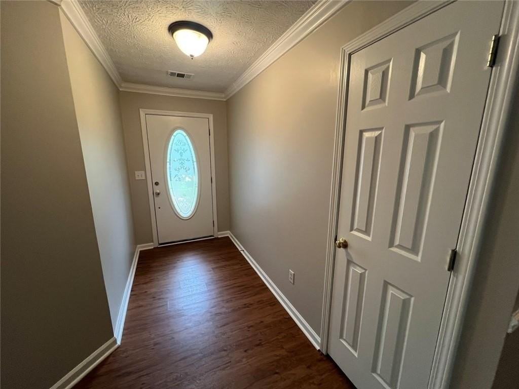 3770 Oak Park Dr - Photo 3 of 19