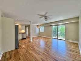 featured image of 106 S Anderson St