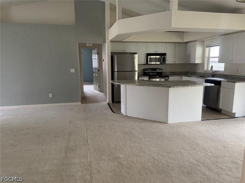 2227 Sw 5th Ave - Photo 6 of 26