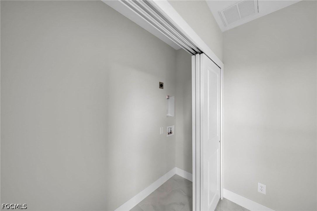 462 Lampion Ave S - Photo 7 of 10