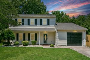 featured image of 4 Delmont Ct #1