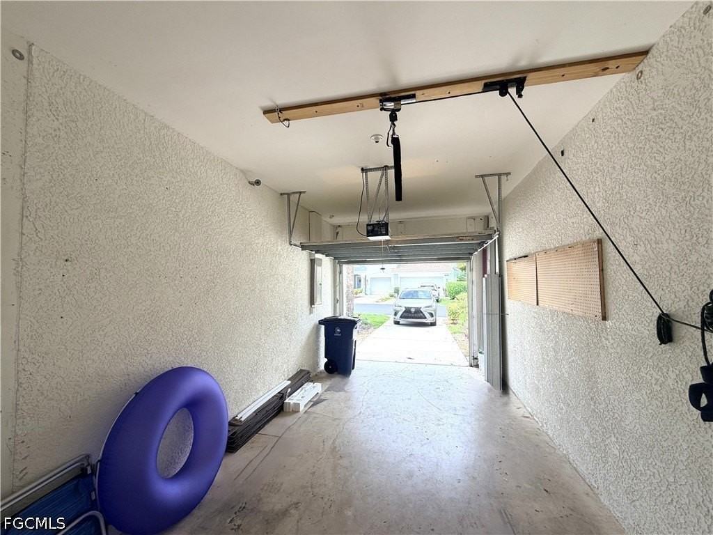 8311 Village Edge Cir #3 - Photo 7 of 40