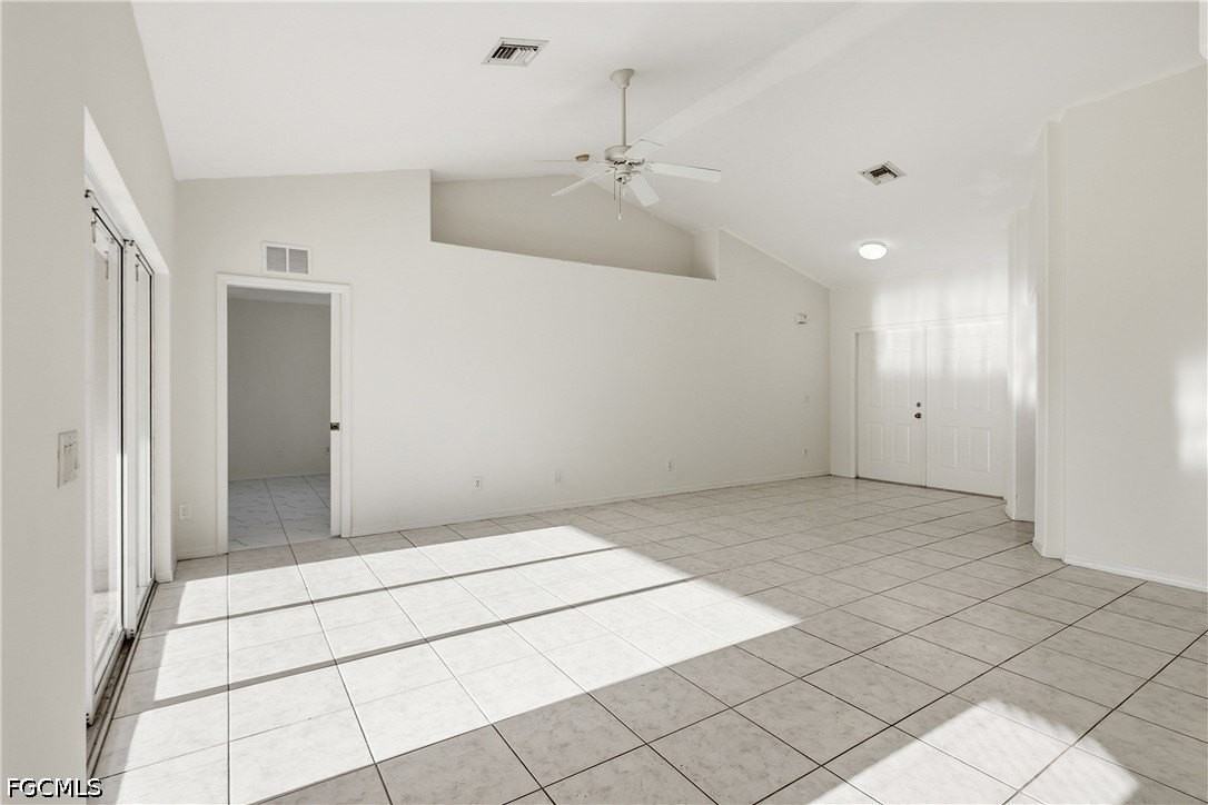 1403 Curtis Ave S - Photo 7 of 31