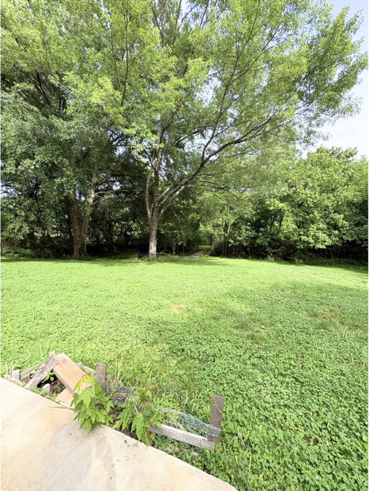 4750 Michigan Avenue Rd Ne - Photo 3 of 25
