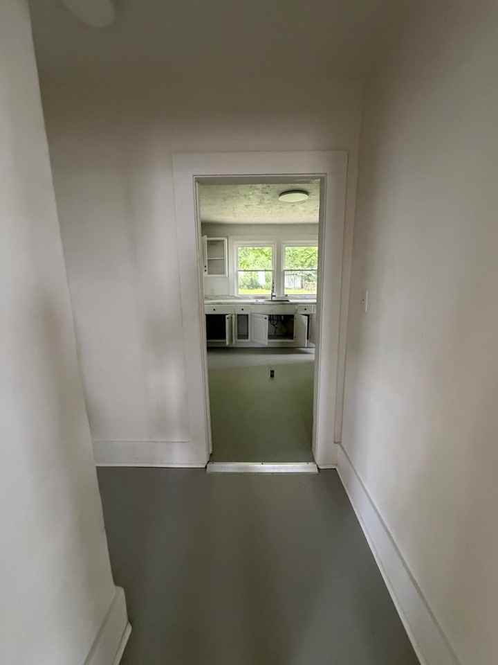 186 Celriver Rd - Photo 5 of 7