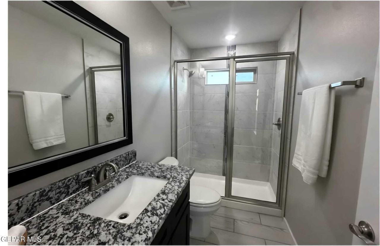 1747 Eased St - Photo 7 of 11