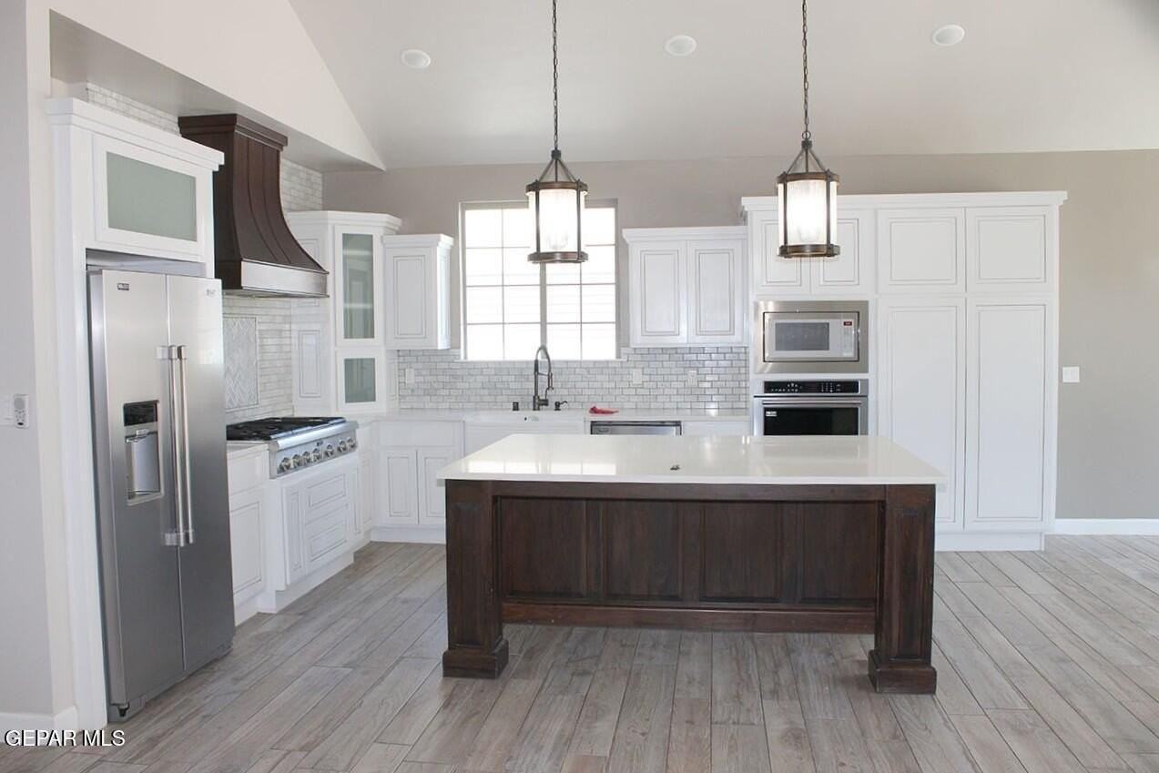 12225 Rathmore Dr - Photo 4 of 38