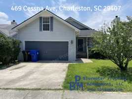 featured image of 469 Cessna Ave #1