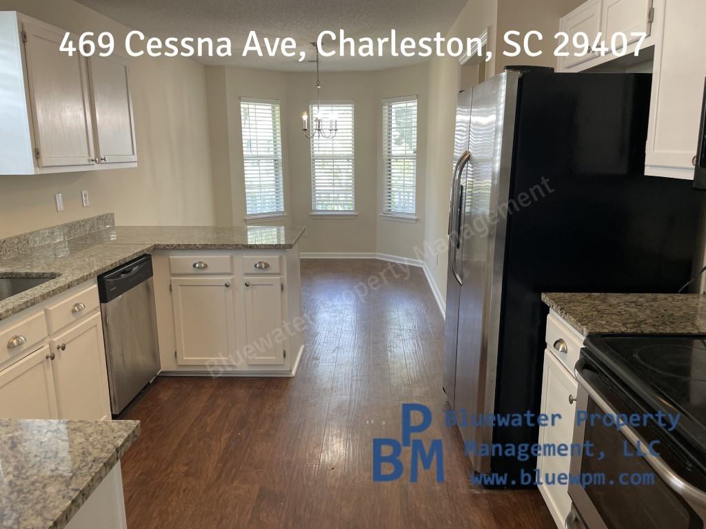 469 Cessna Ave #1 - Photo 3 of 8