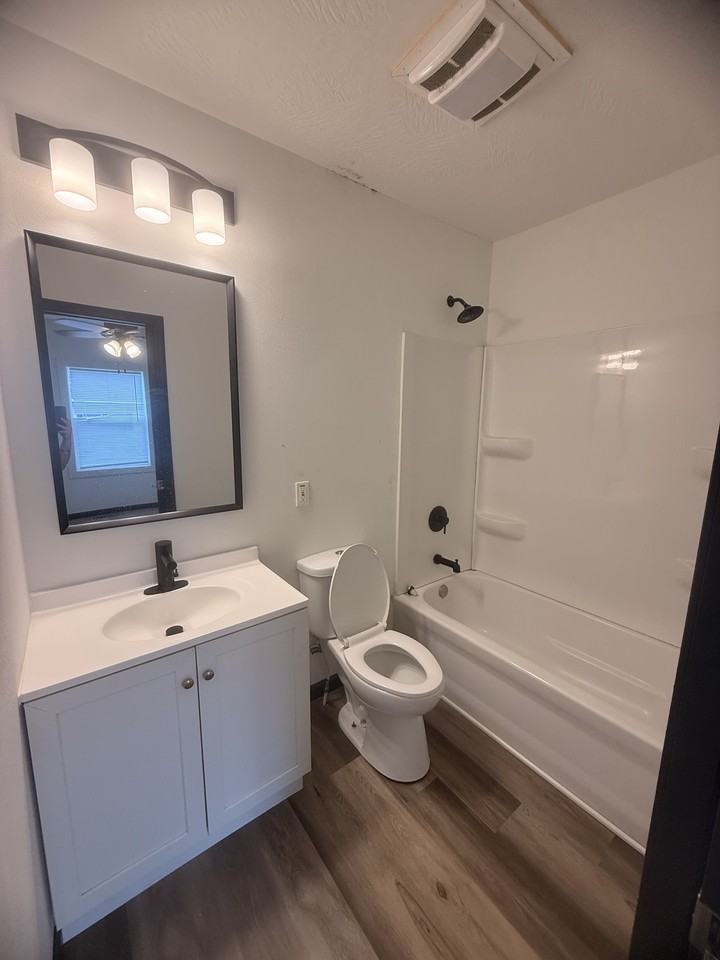518 N Nettleton Ave #1 - Photo 6 of 10