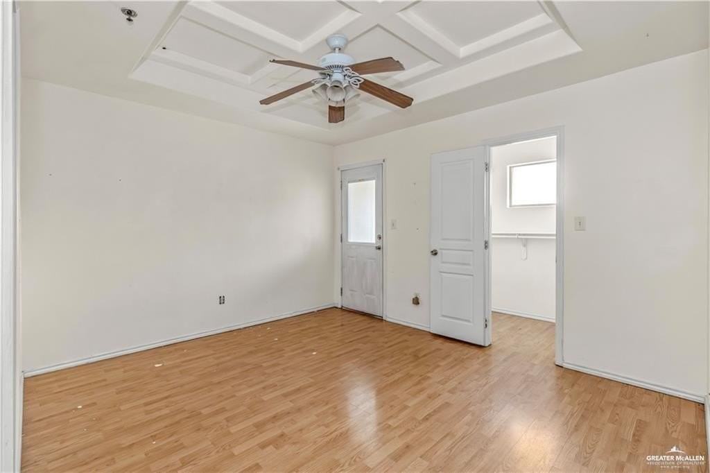1303 W Fig Ave #A - Photo 4 of 5