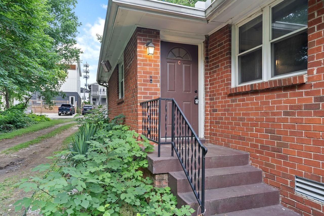 1615C 6th Ave N - Photo 5 of 18