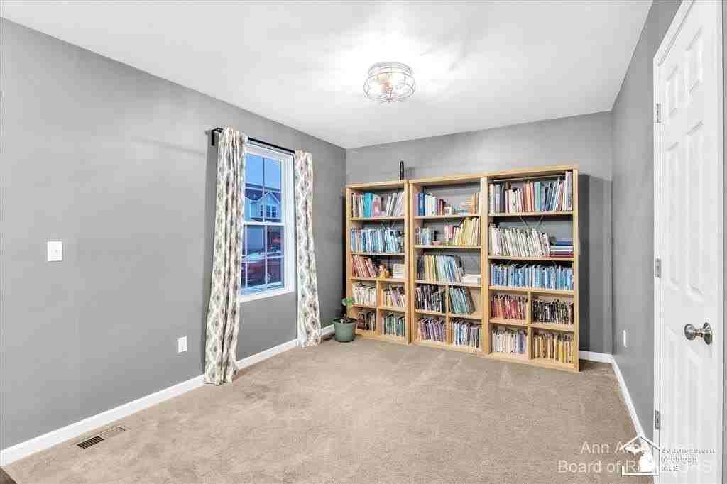 8422 Walnut Hl - Photo 6 of 20