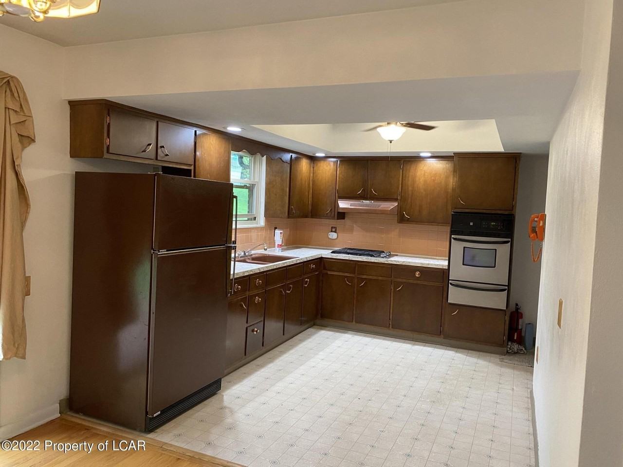 317 Highland Ave - Photo 3 of 18