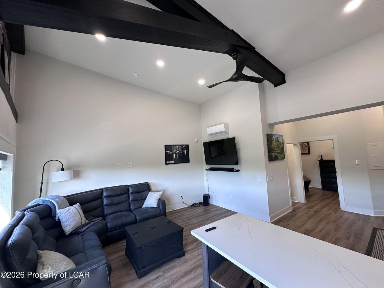 157 N Main St - Photo 5 of 10