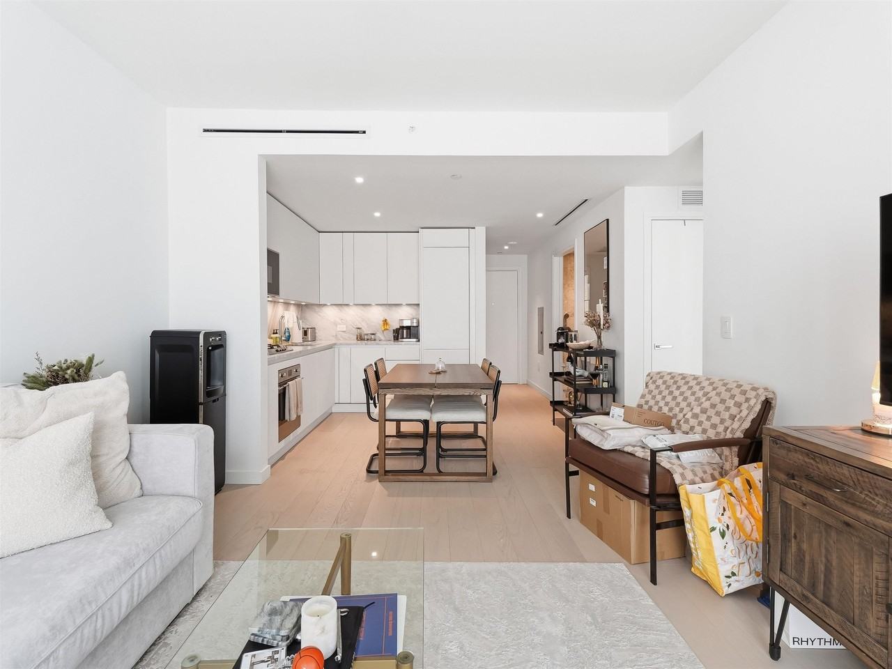 144 1st St #5H - Photo 2 of 30