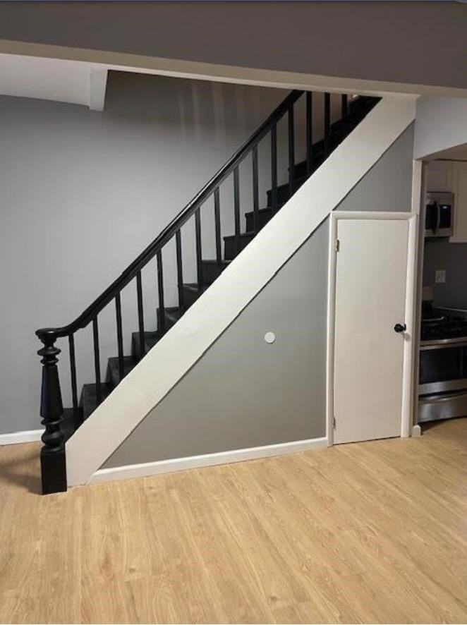 106 Sherman Ave #C - Photo 3 of 18