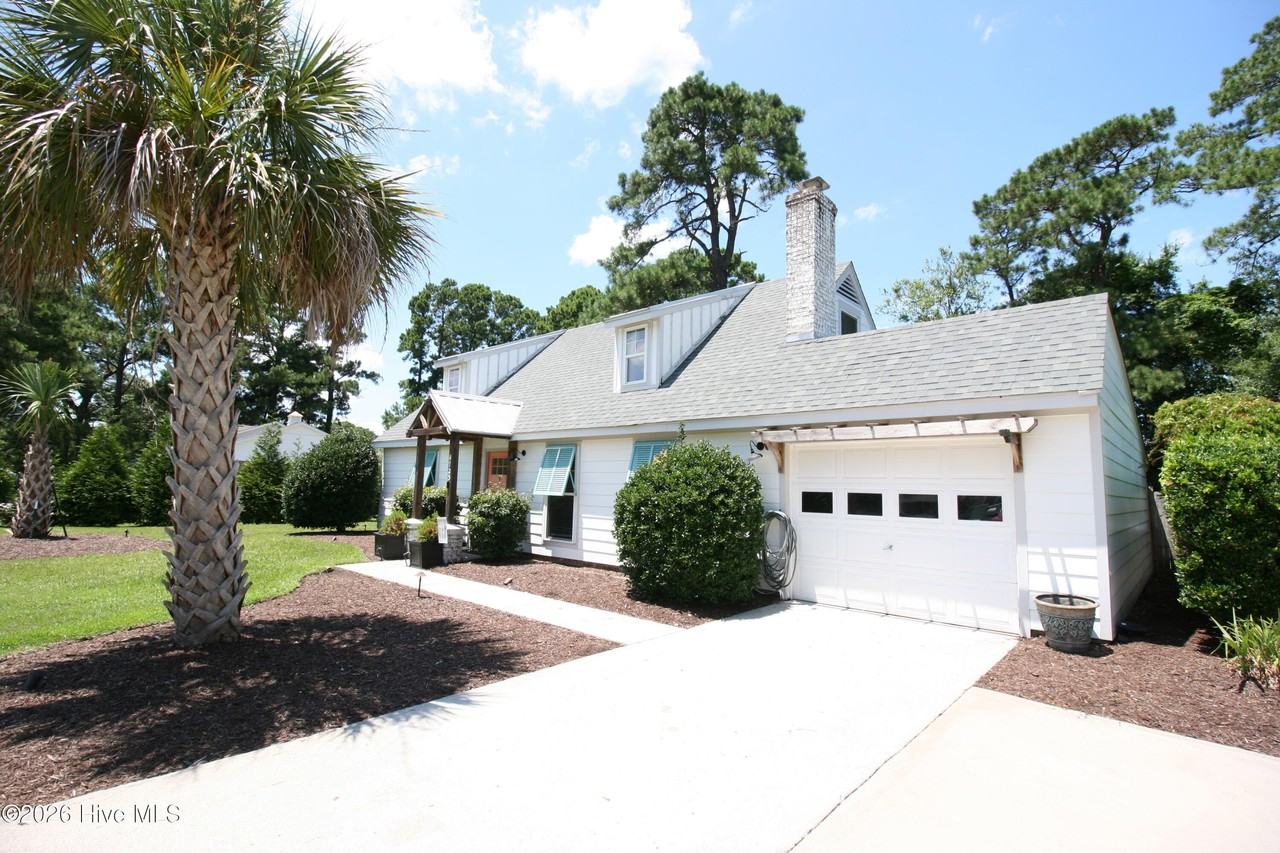 4723 Waltmoor Rd - Photo 2 of 34