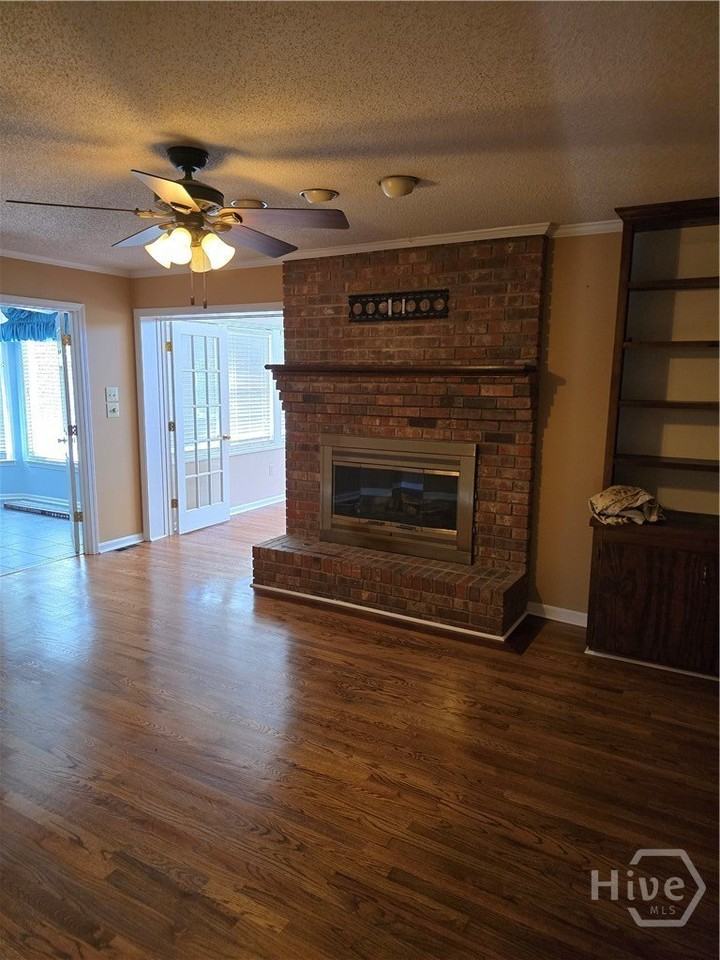 170 Breckenridge Ln - Photo 4 of 28