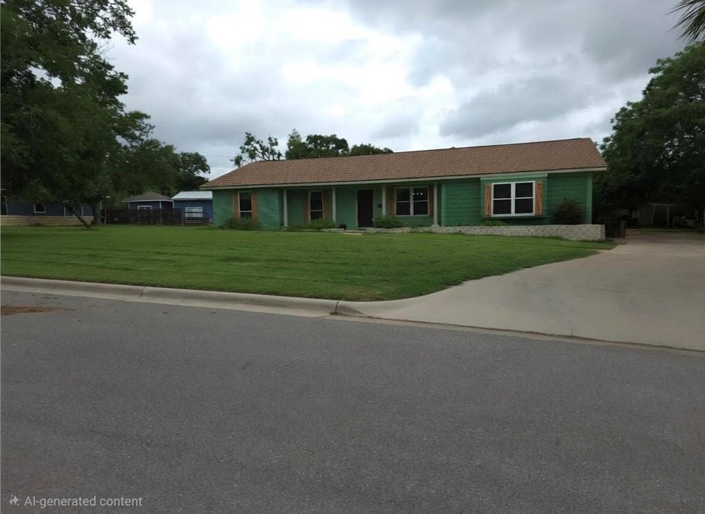 926 Pecan St - Photo 2 of 26