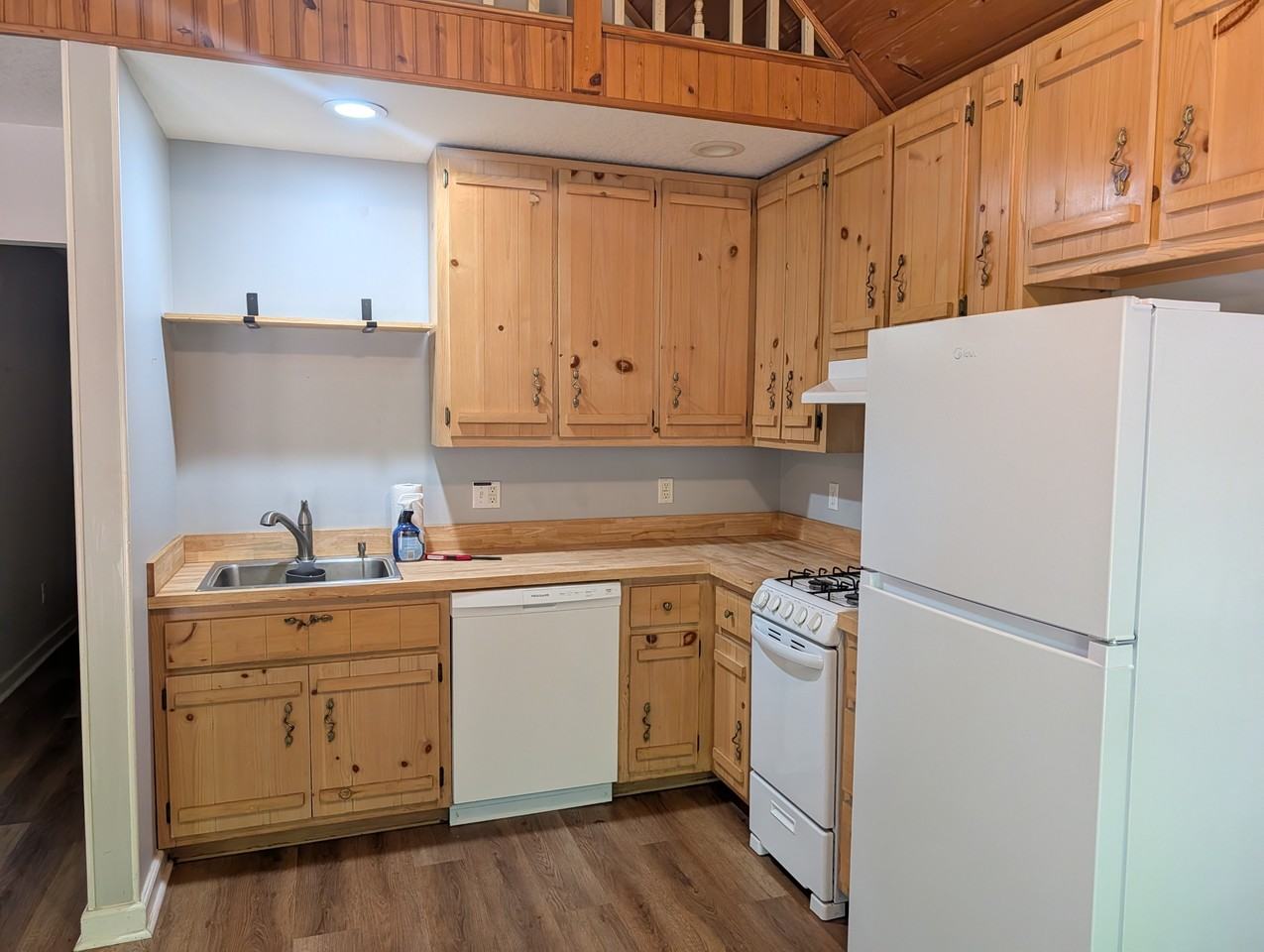 761 Henderson Rd #1 - Photo 2 of 11