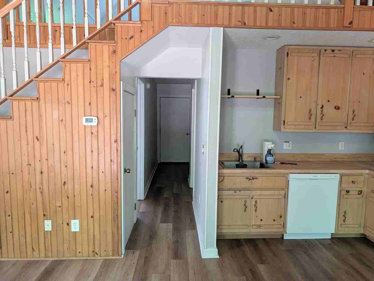 761 Henderson Rd #1 - Photo 3 of 11
