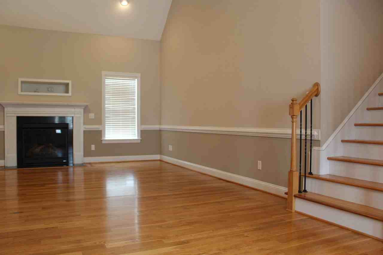 111 Apple Tree Ln - Photo 3 of 50