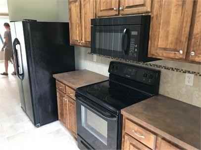600 W Gay St #B - Photo 3 of 10