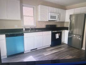 422 Snow St - Photo 1 of 1